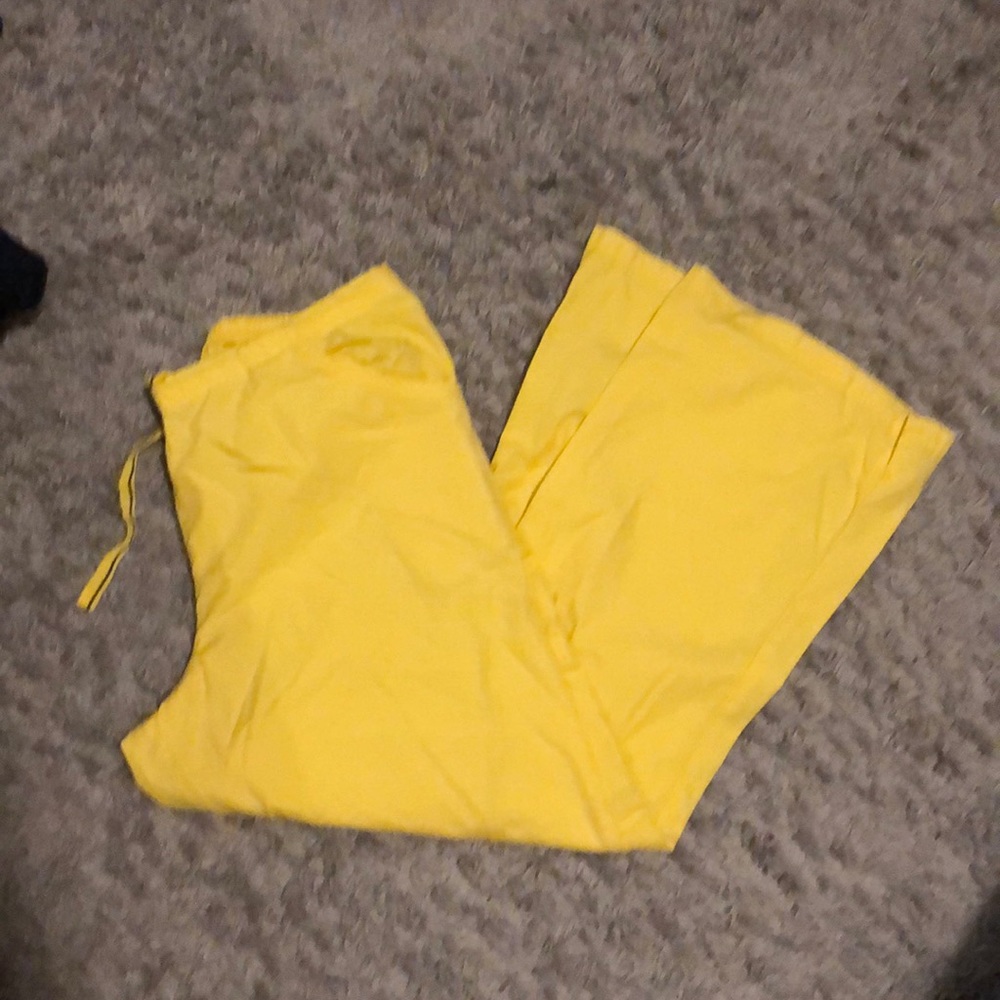 Scrub pants